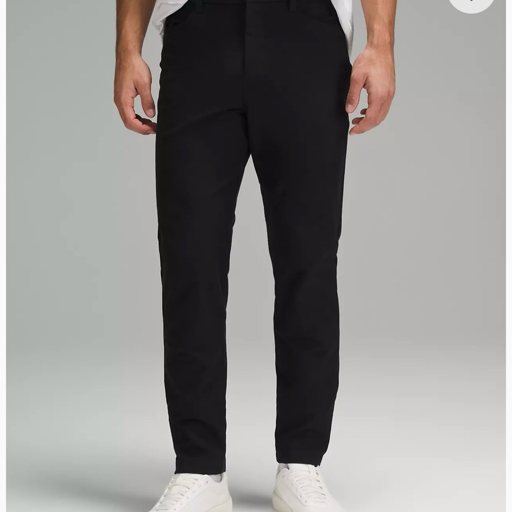 lululemon athletica Black Relaxed Fit